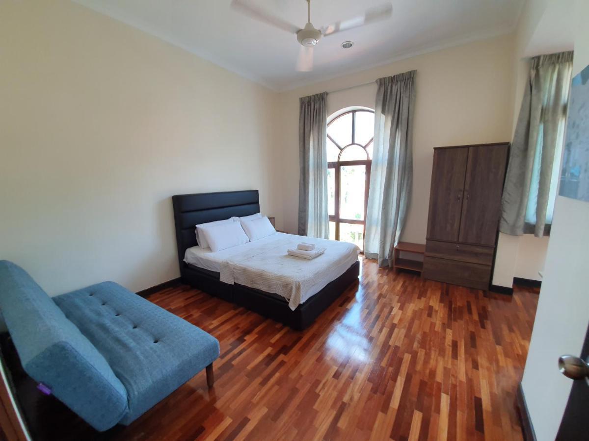 Eden Cosy Living Apartment Batu Feringgi Luaran gambar