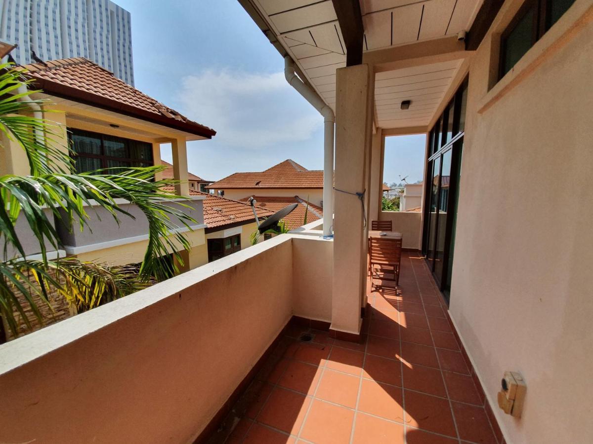 Eden Cosy Living Apartment Batu Feringgi Luaran gambar