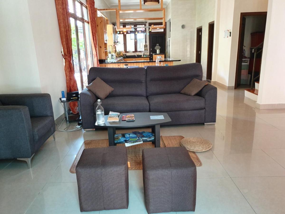 Eden Cosy Living Apartment Batu Feringgi Luaran gambar