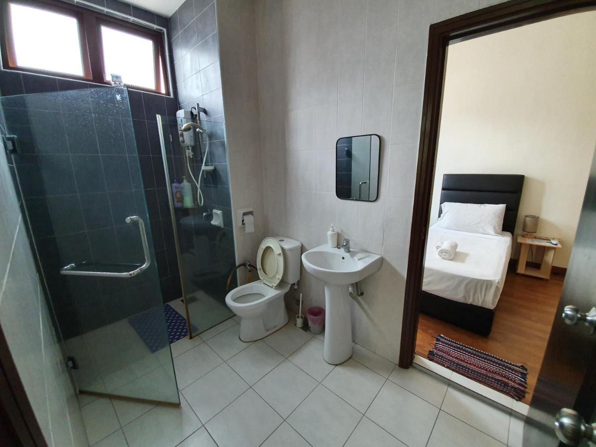 Eden Cosy Living Apartment Batu Feringgi Luaran gambar
