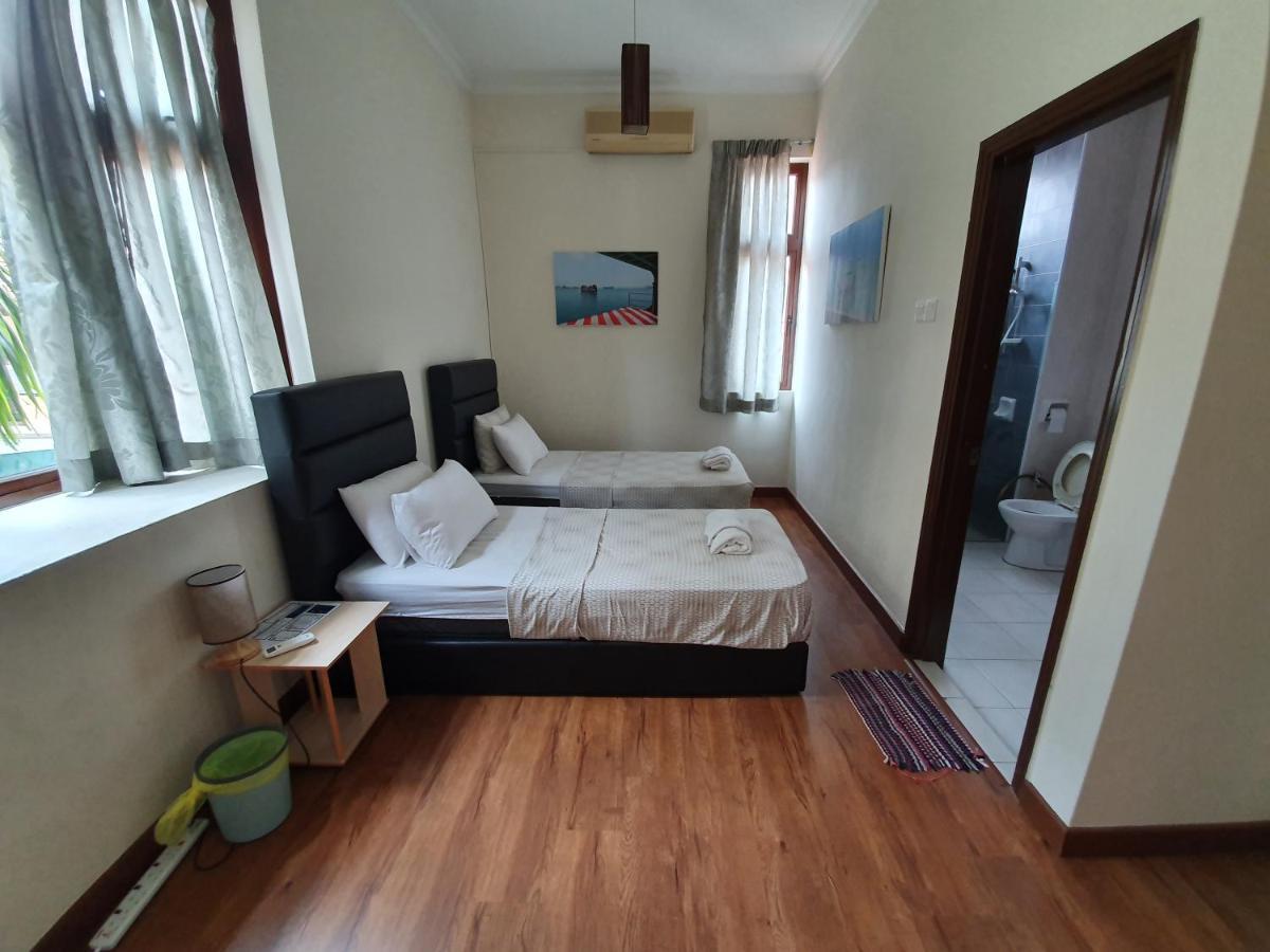 Eden Cosy Living Apartment Batu Feringgi Luaran gambar