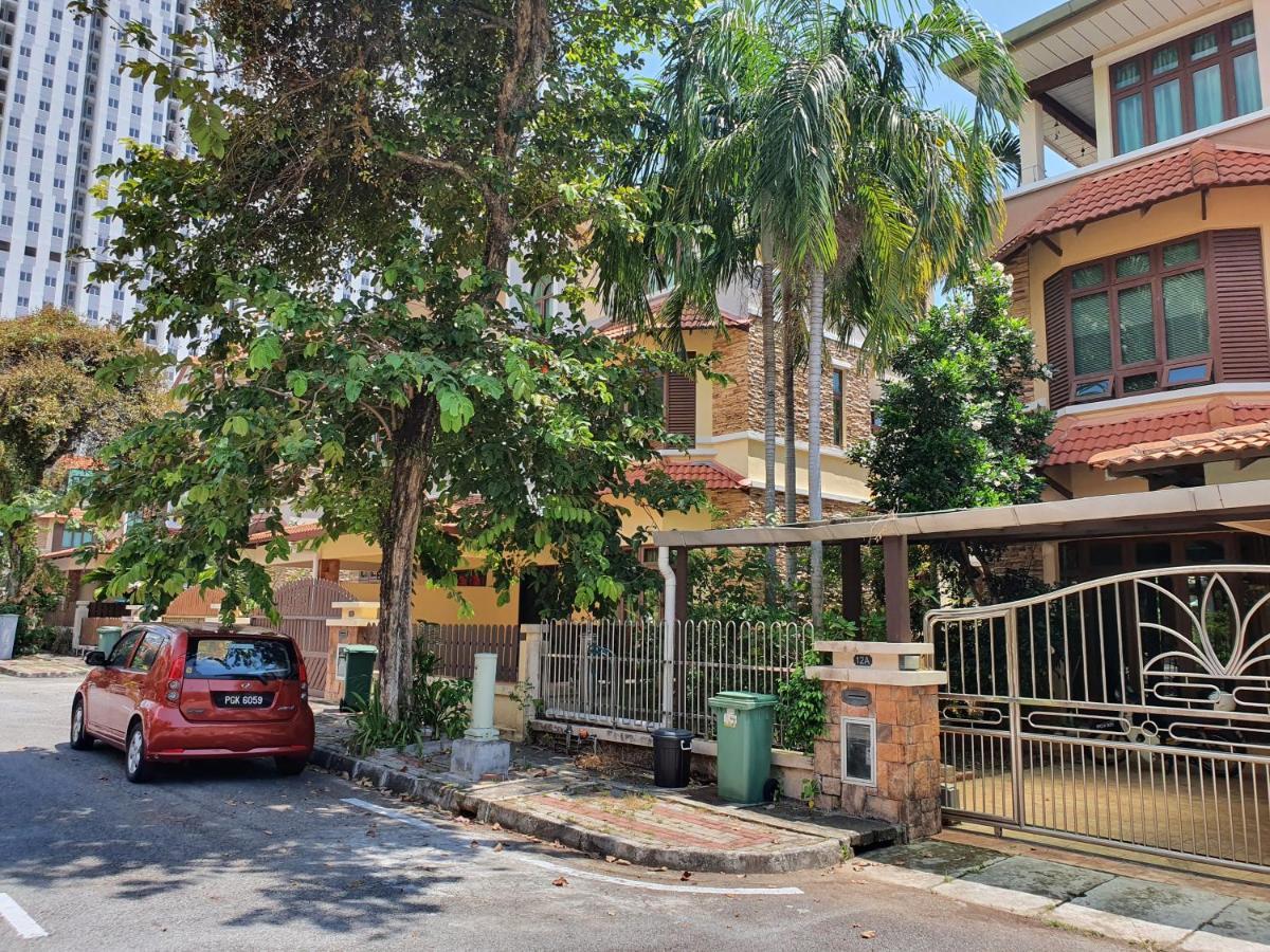 Eden Cosy Living Apartment Batu Feringgi Luaran gambar